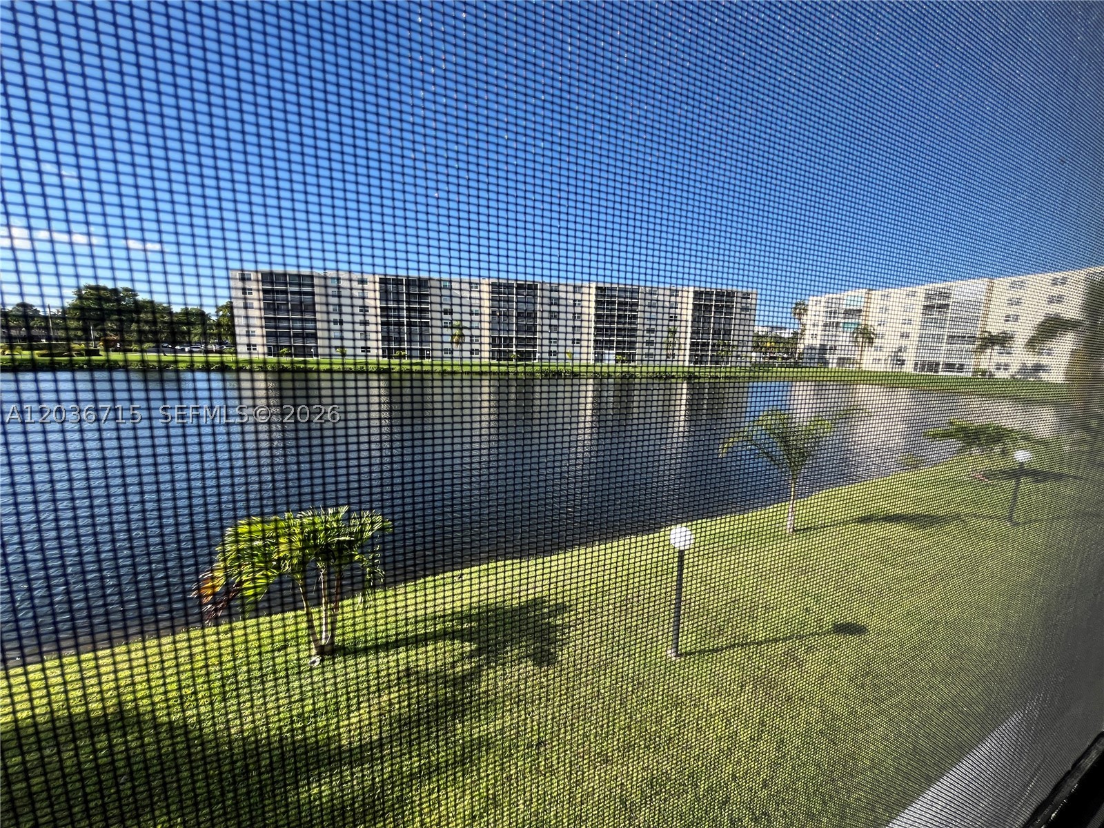 MEADOWBROOK LAKES VIEW CO - Residential Lease