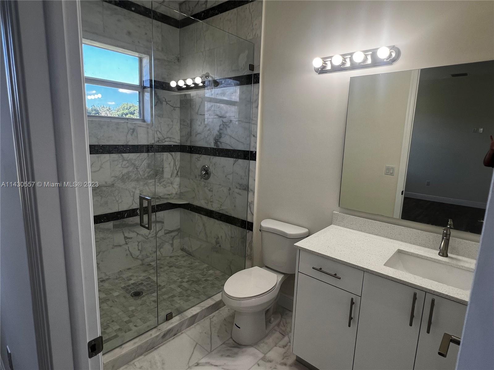 DAVIE GARDEN ESTATES - Residential Lease