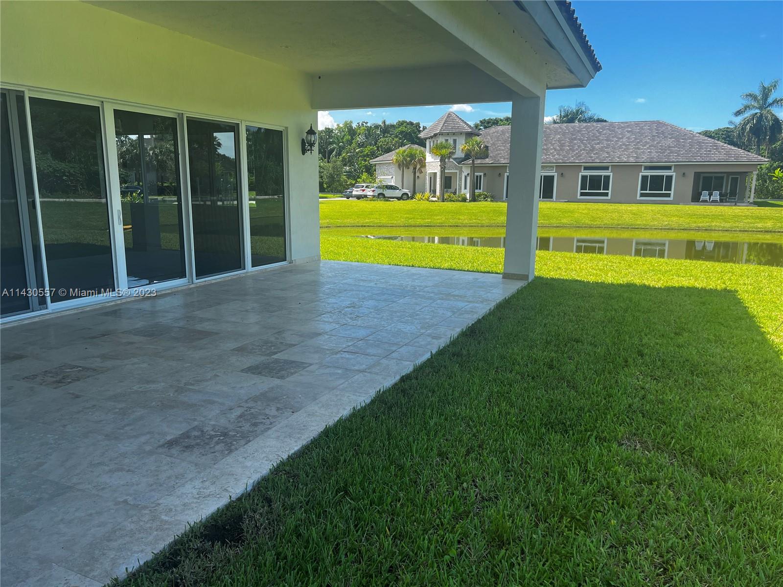DAVIE GARDEN ESTATES - Residential Lease