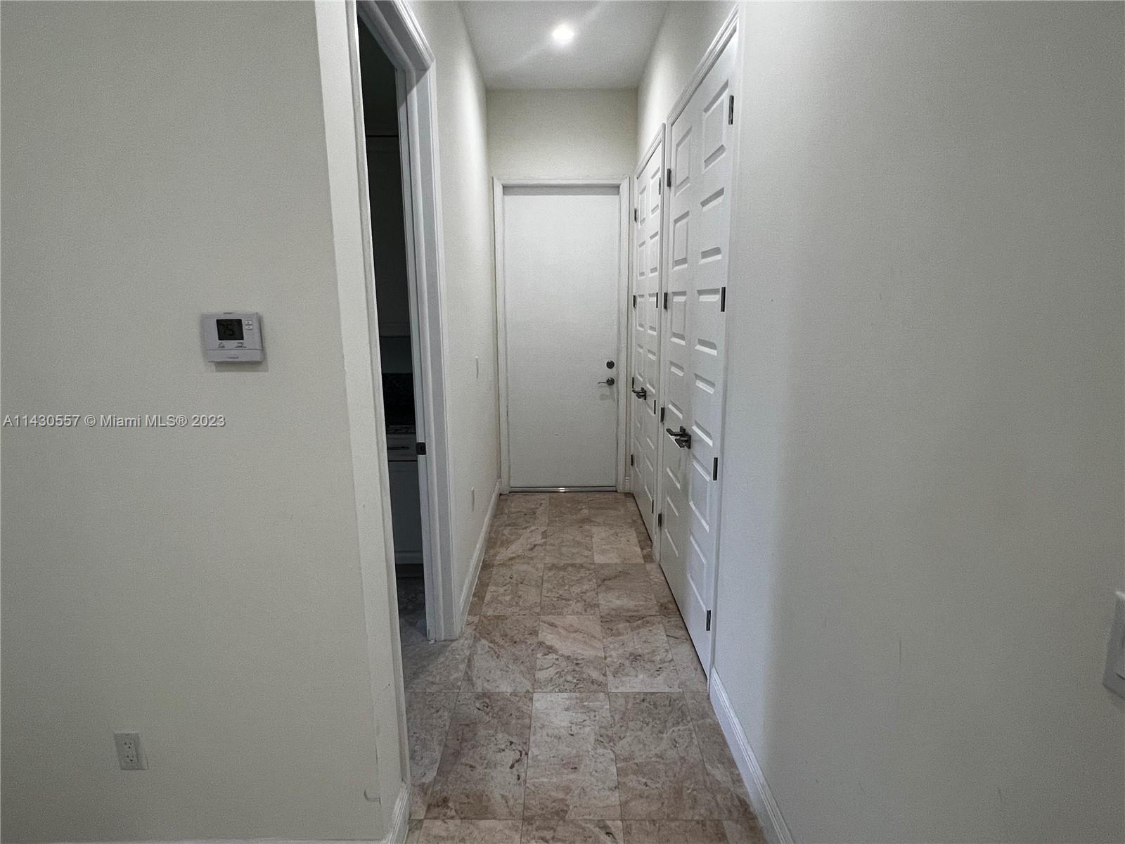 DAVIE GARDEN ESTATES - Residential Lease