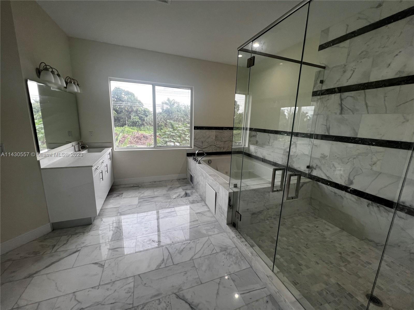 DAVIE GARDEN ESTATES - Residential Lease