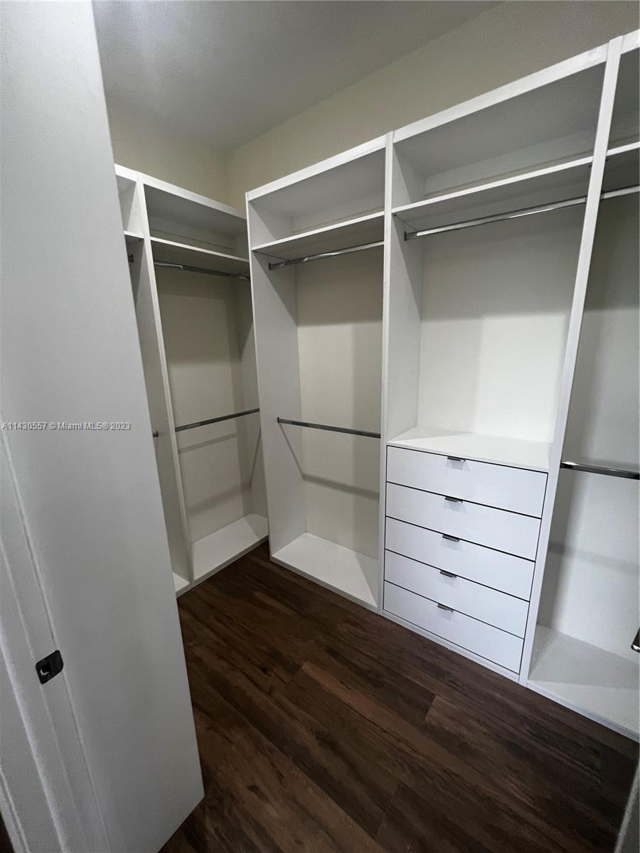 DAVIE GARDEN ESTATES - Residential Lease