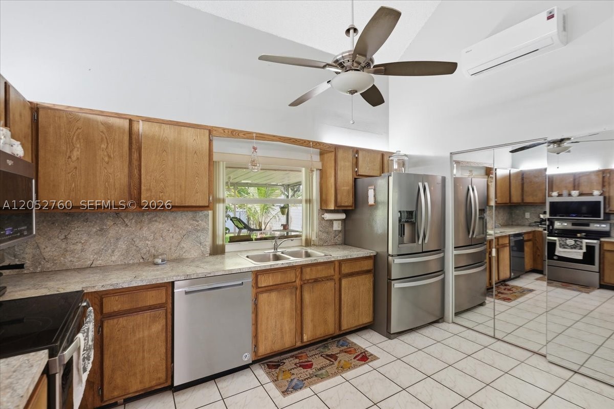 TURTLE BAY - Residential