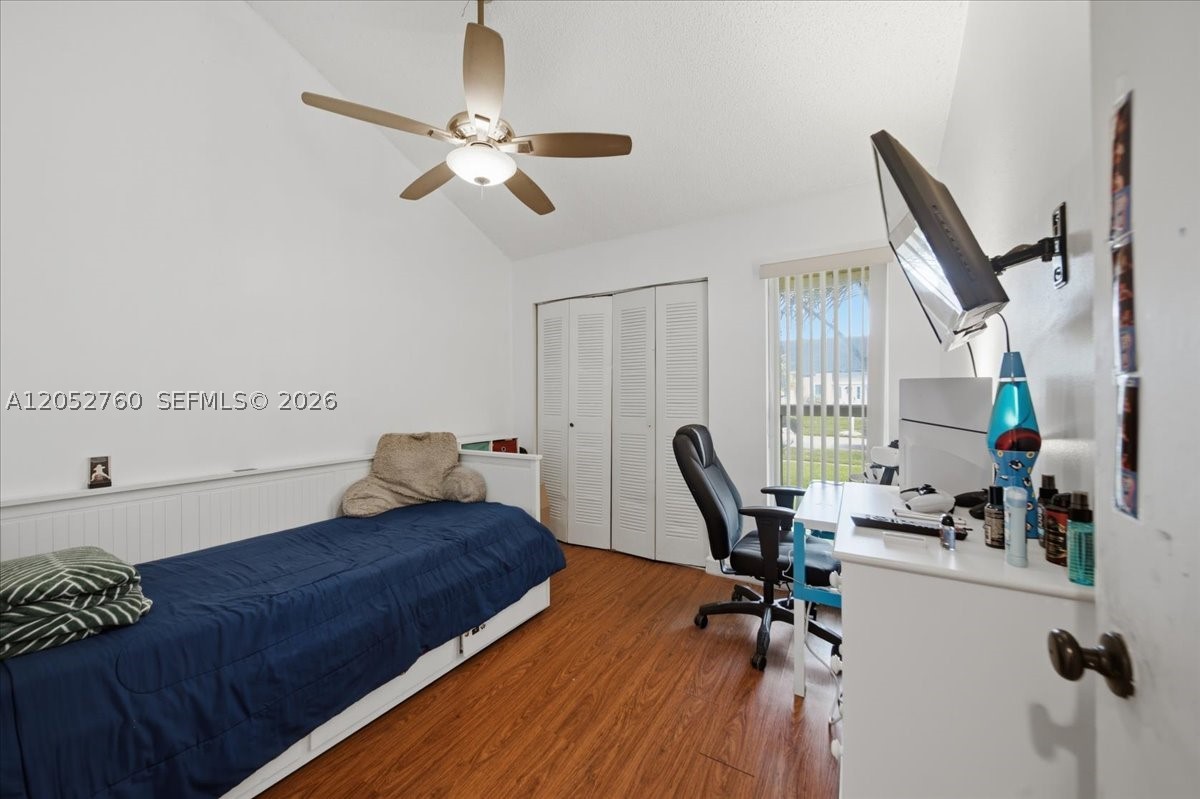 TURTLE BAY - Residential