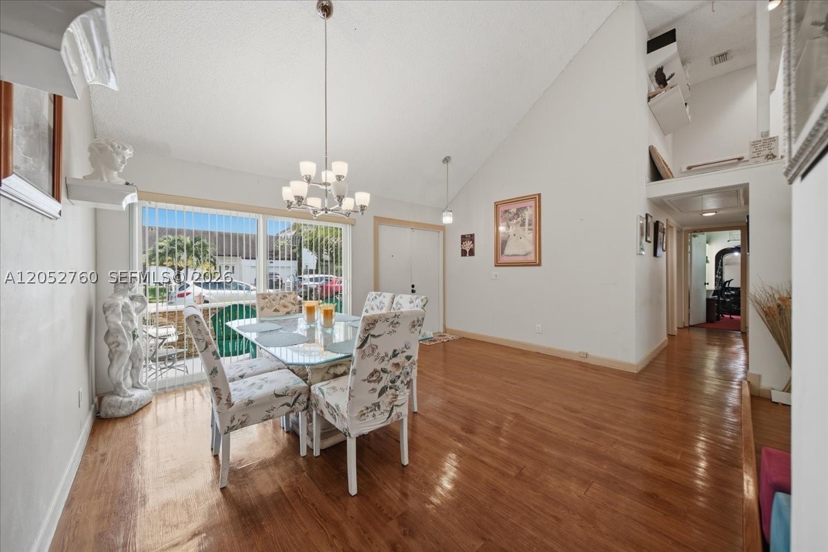 TURTLE BAY - Residential