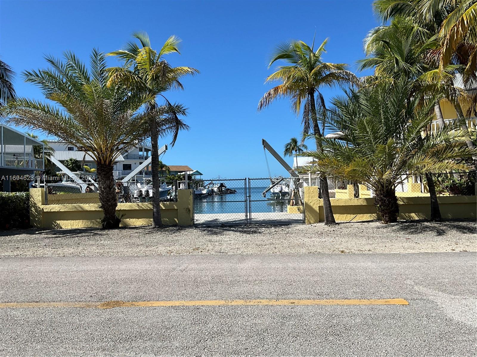 HAMMER POINT PARK - Residential