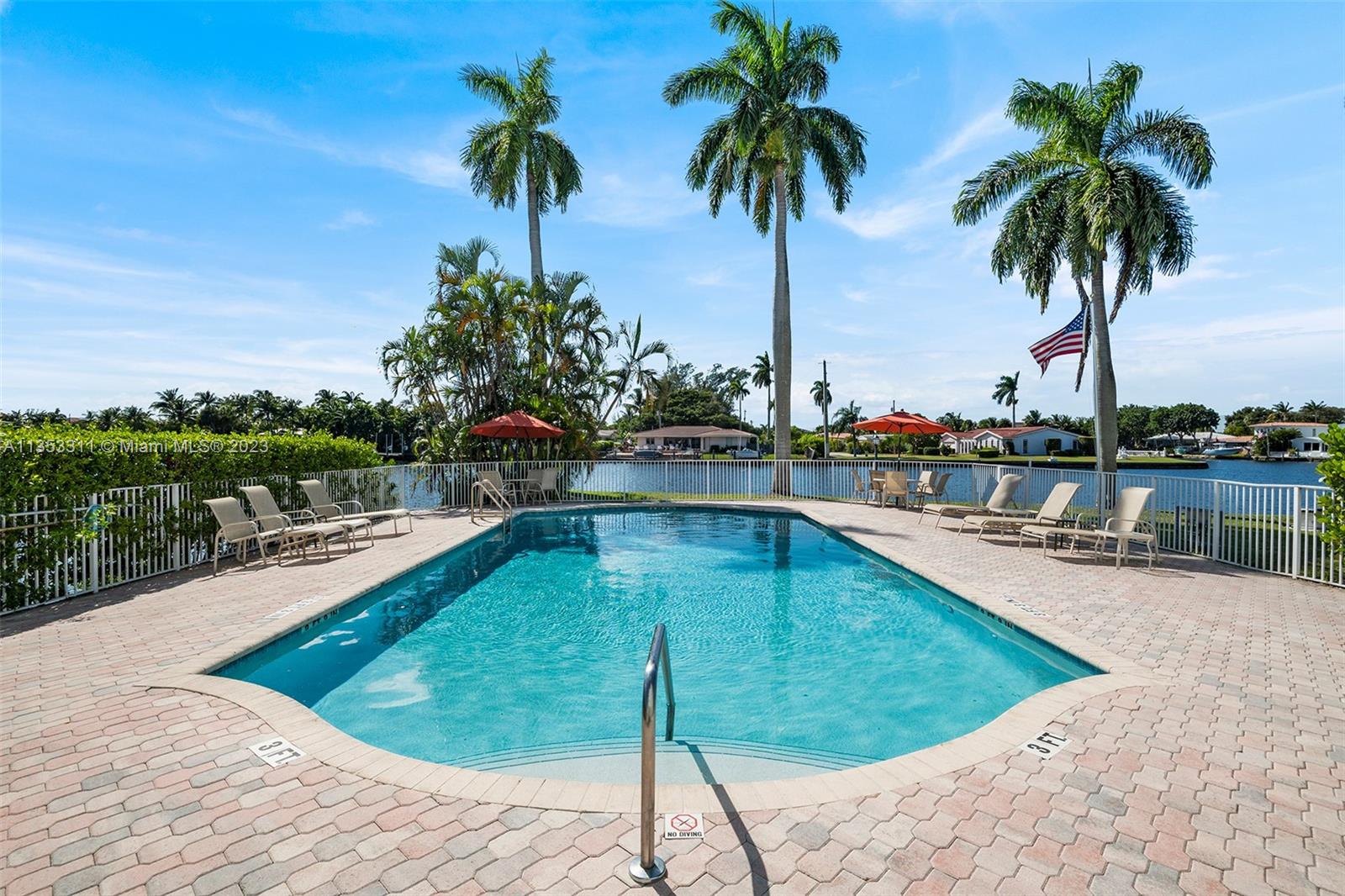 MIDDLE RIVER TOWER CONDO - Residential