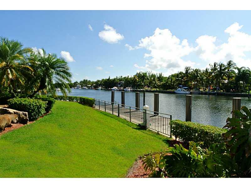 5&6 55 41 OLD CUTLER BAY - Residential