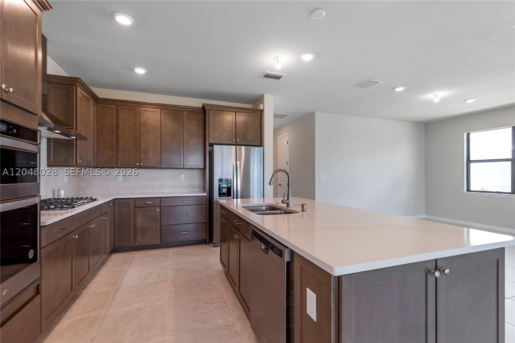 OAK TREE PROPERTY REDEVEL - Residential