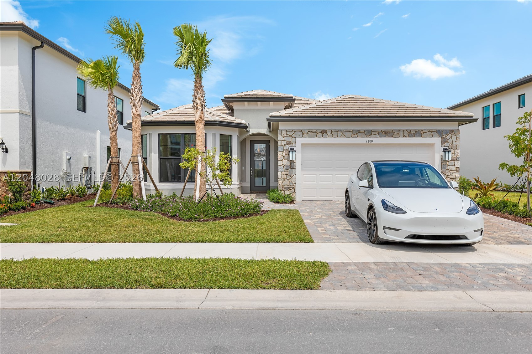 OAK TREE PROPERTY REDEVEL - Residential