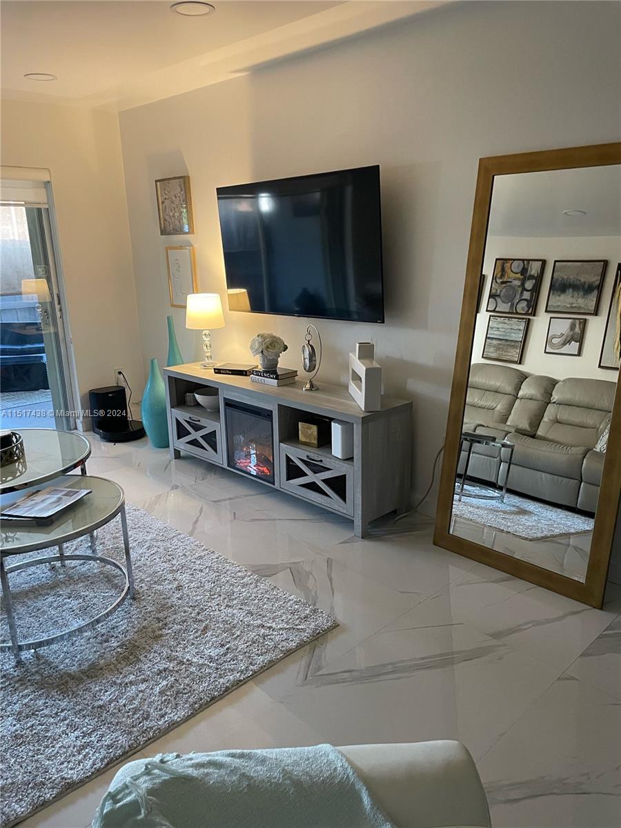 LOS SUENOS CONDO UNIT G-11 - Residential