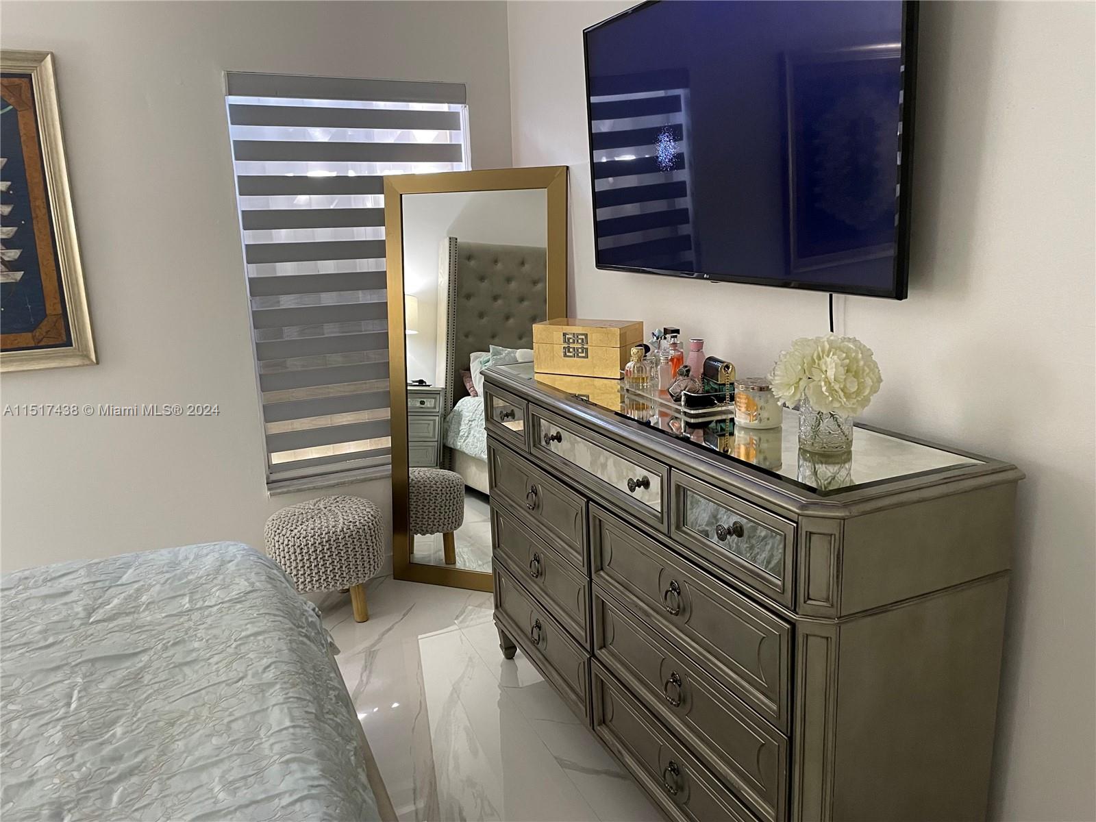 LOS SUENOS CONDO UNIT G-11 - Residential