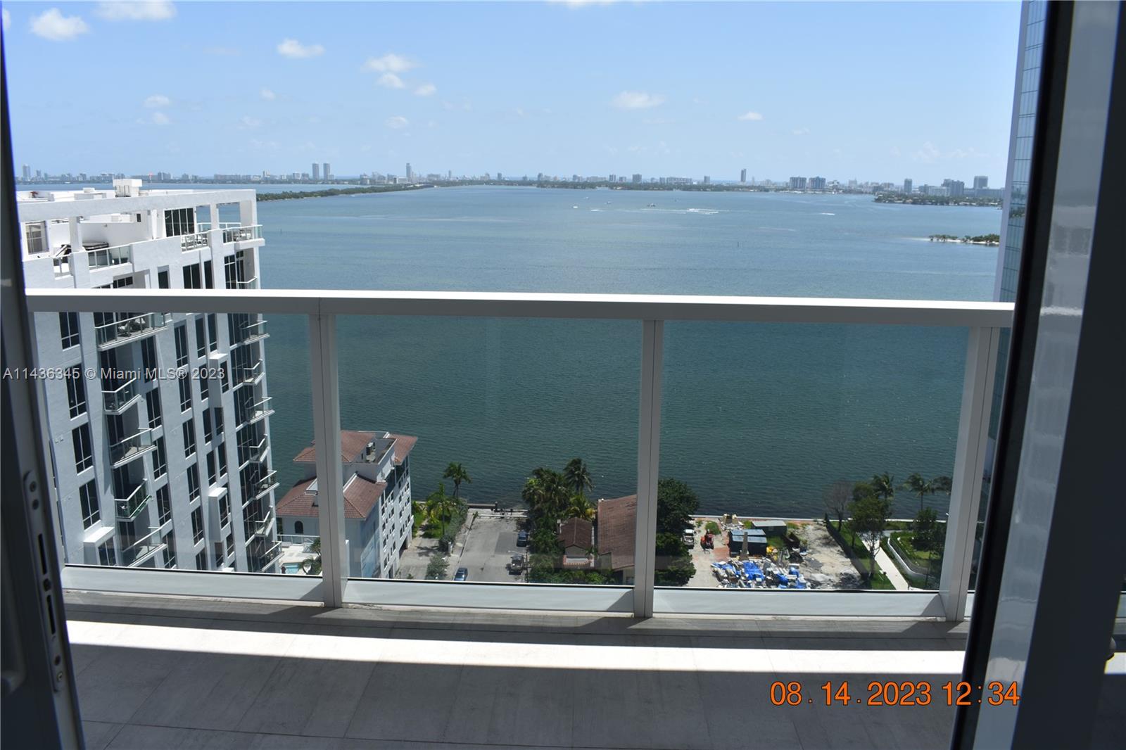 BAY HOUSE MIAMI CONDO - Residential