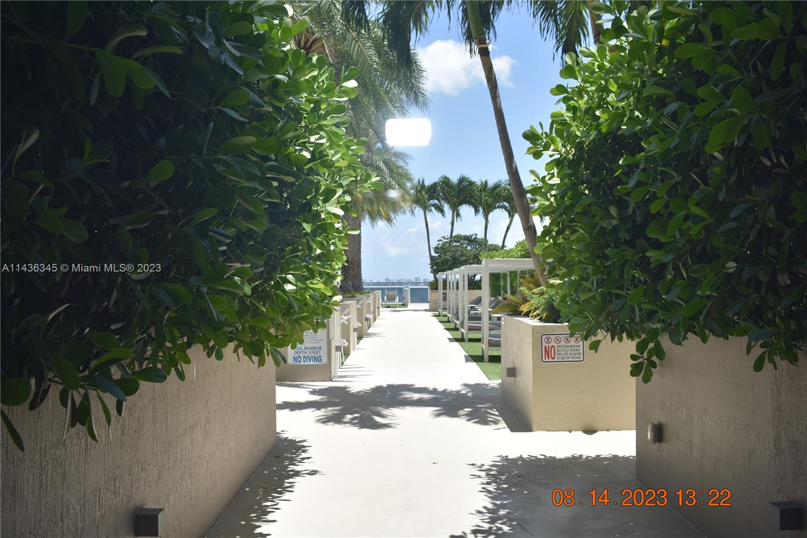 BAY HOUSE MIAMI CONDO - Residential