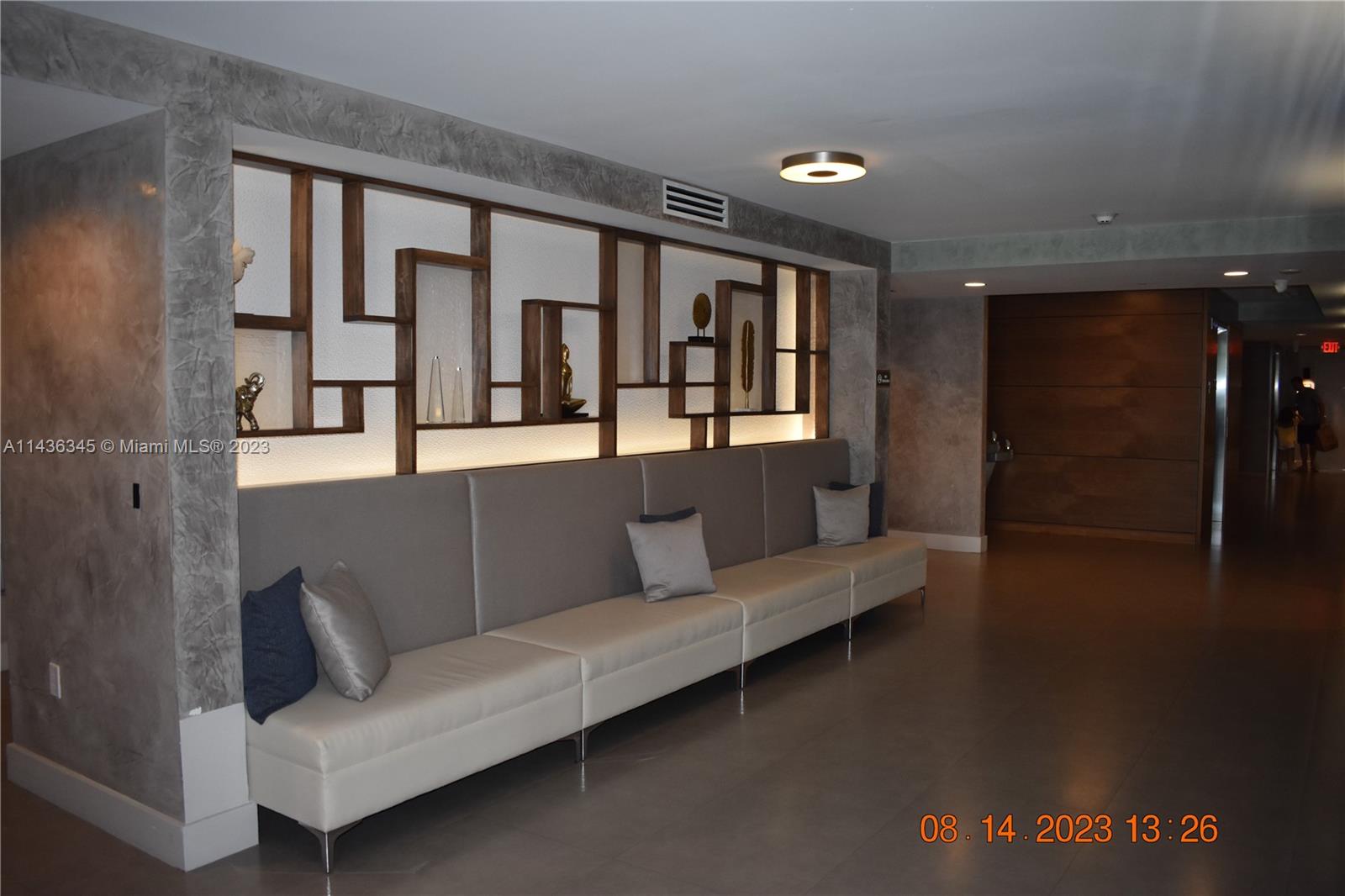 BAY HOUSE MIAMI CONDO - Residential