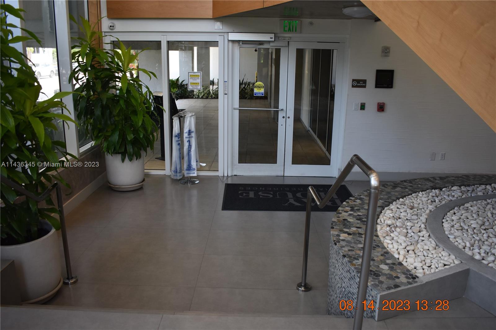 BAY HOUSE MIAMI CONDO - Residential