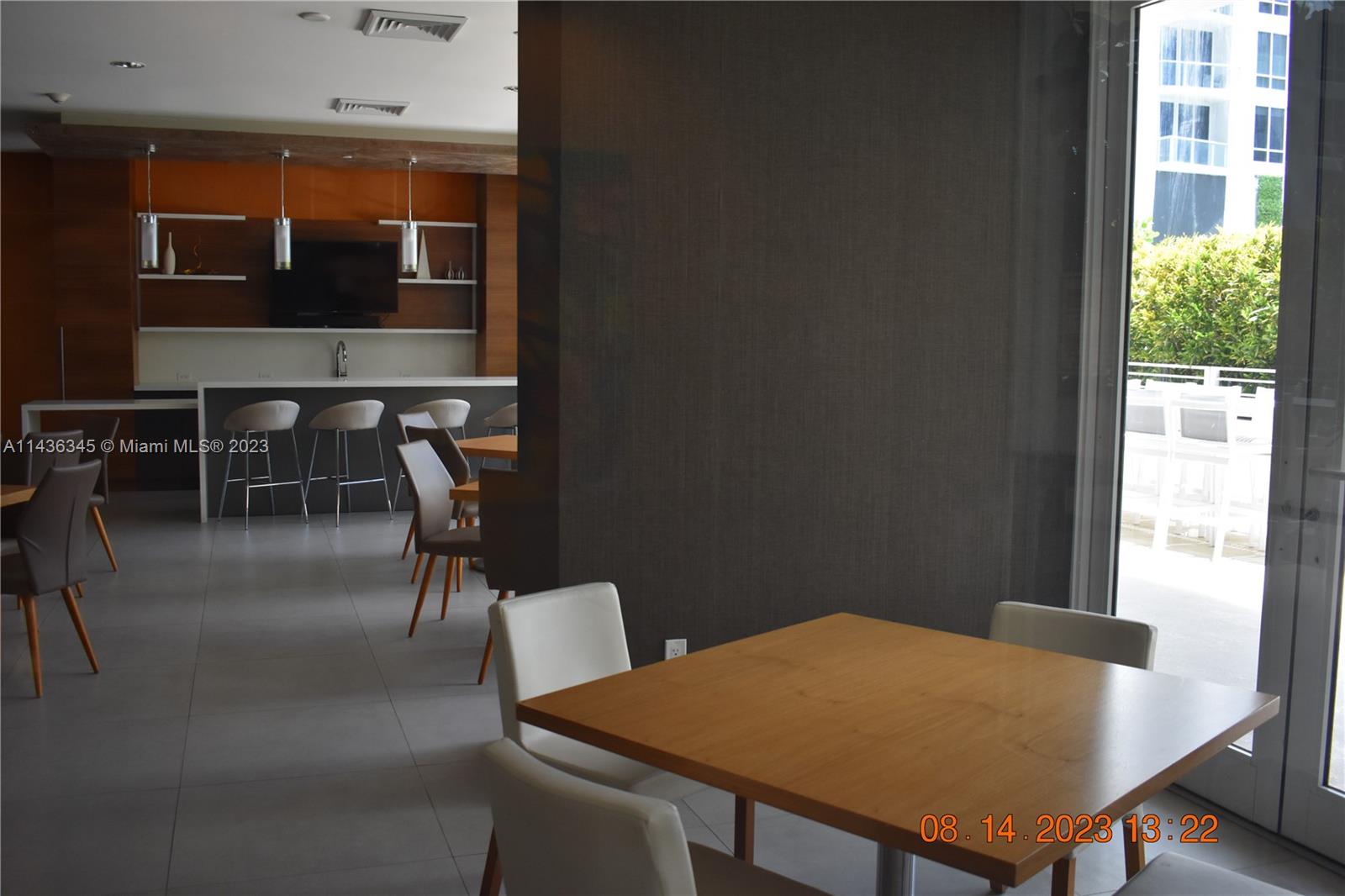 BAY HOUSE MIAMI CONDO - Residential