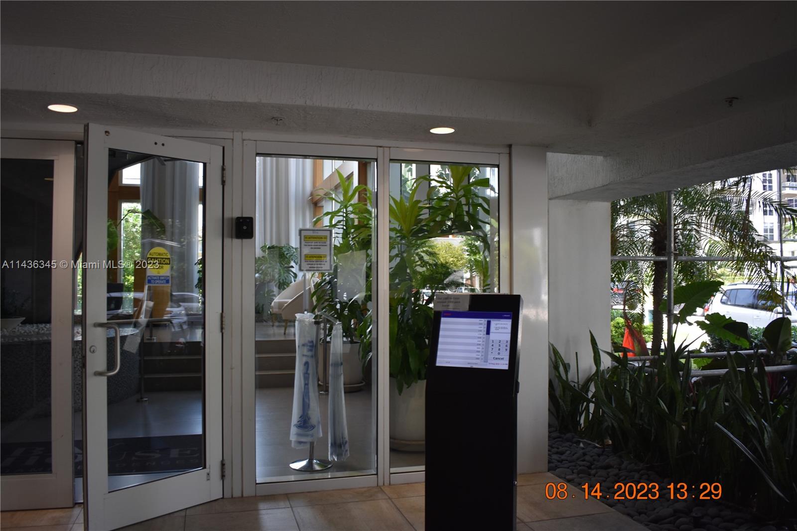 BAY HOUSE MIAMI CONDO - Residential