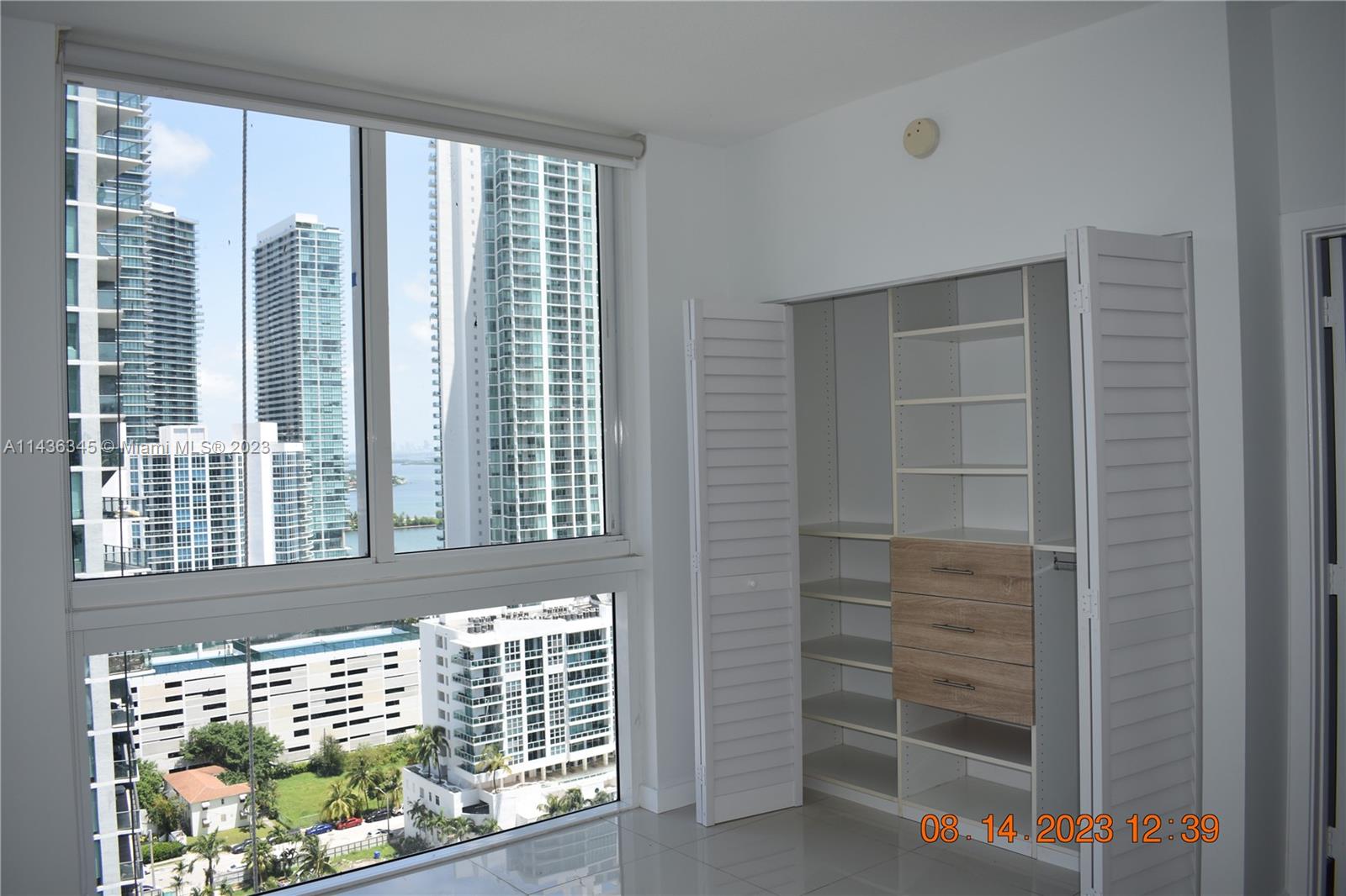 BAY HOUSE MIAMI CONDO - Residential