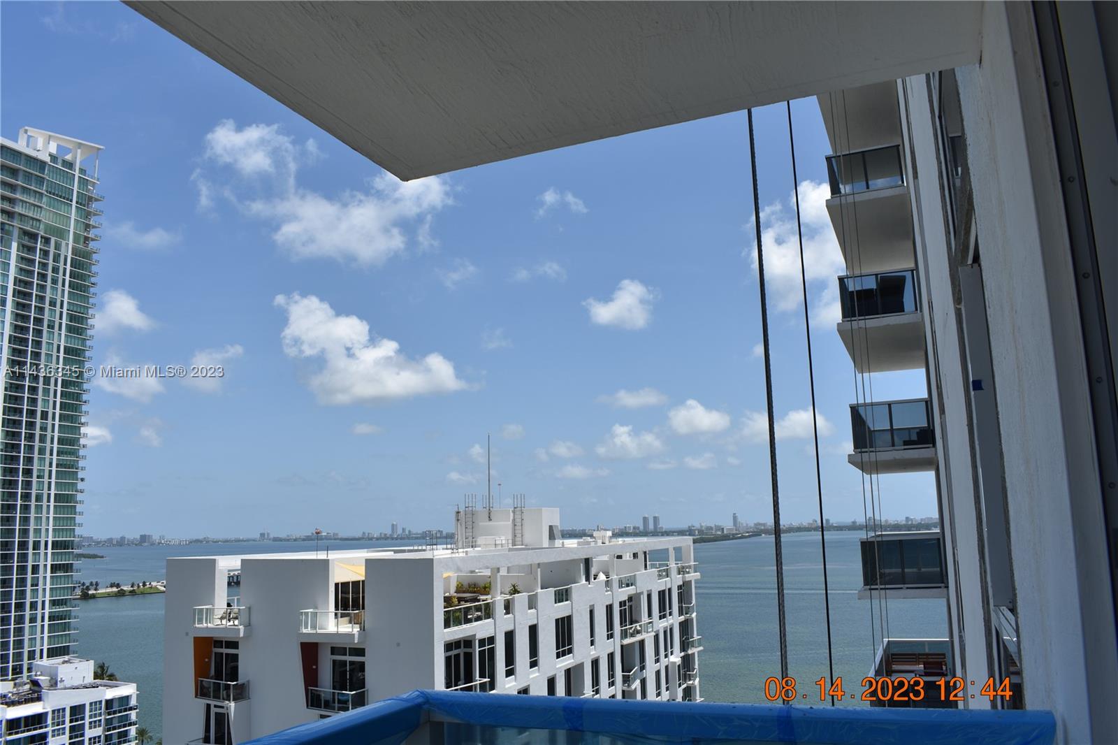 BAY HOUSE MIAMI CONDO - Residential