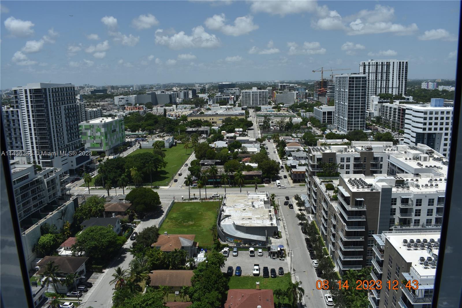 BAY HOUSE MIAMI CONDO - Residential