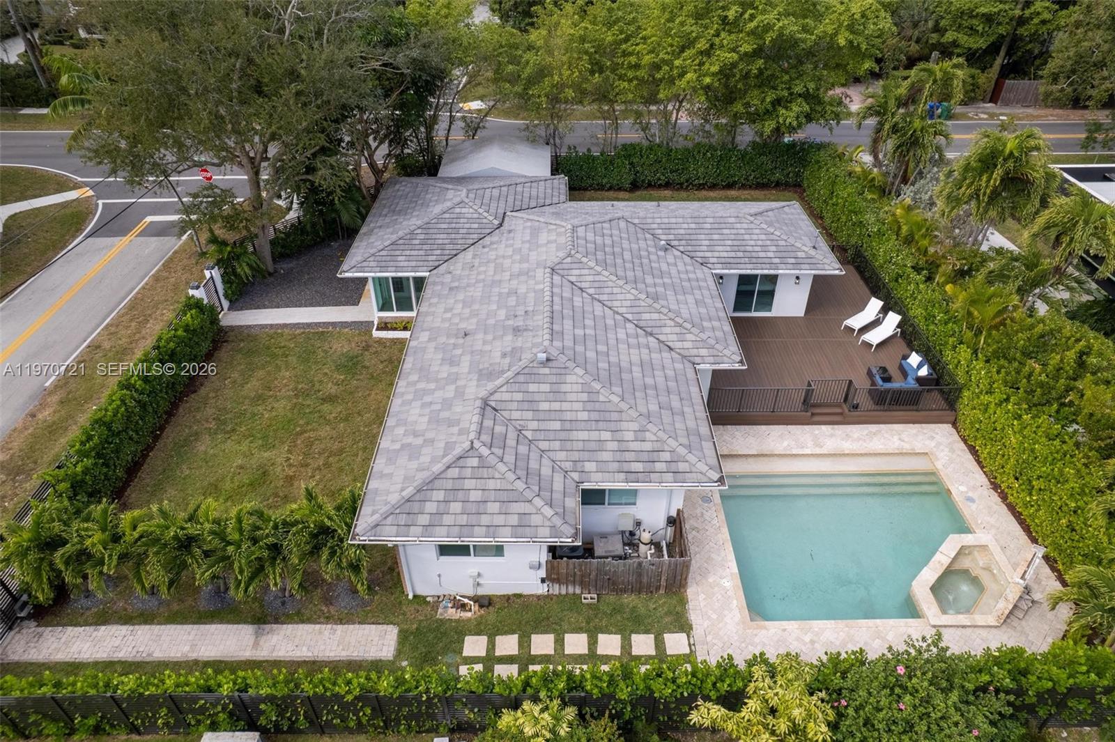 8 53 42 DAVIS HARBOR RESUB - Residential