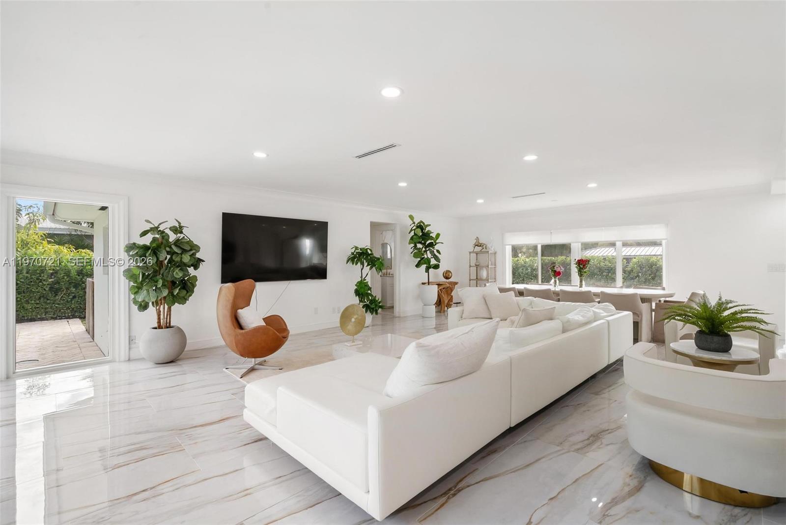 8 53 42 DAVIS HARBOR RESUB - Residential