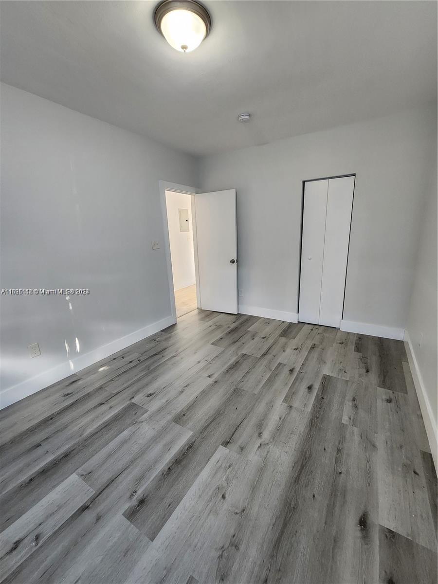 HOLLYWOOD TERRACE - Residential Lease