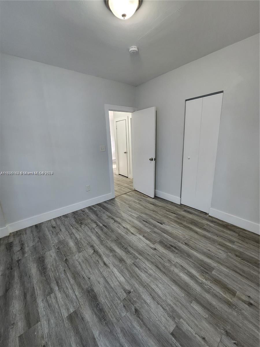 HOLLYWOOD TERRACE - Residential Lease