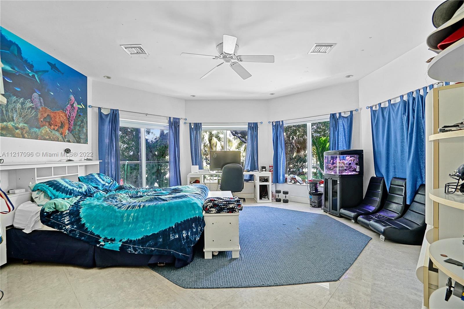 LAUDERDALE BEACH - Residential