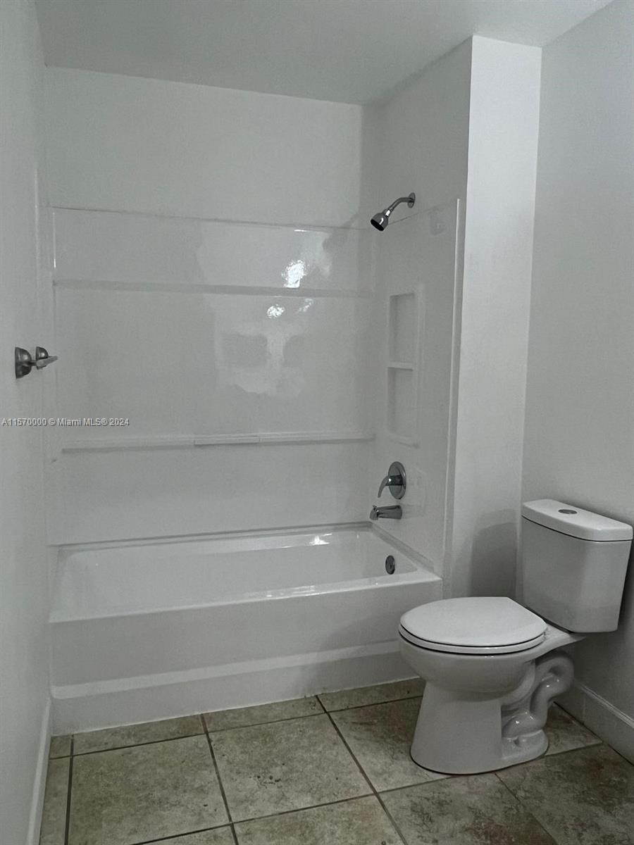 VERANO AT MIRAMAR CONDO - Residential Lease