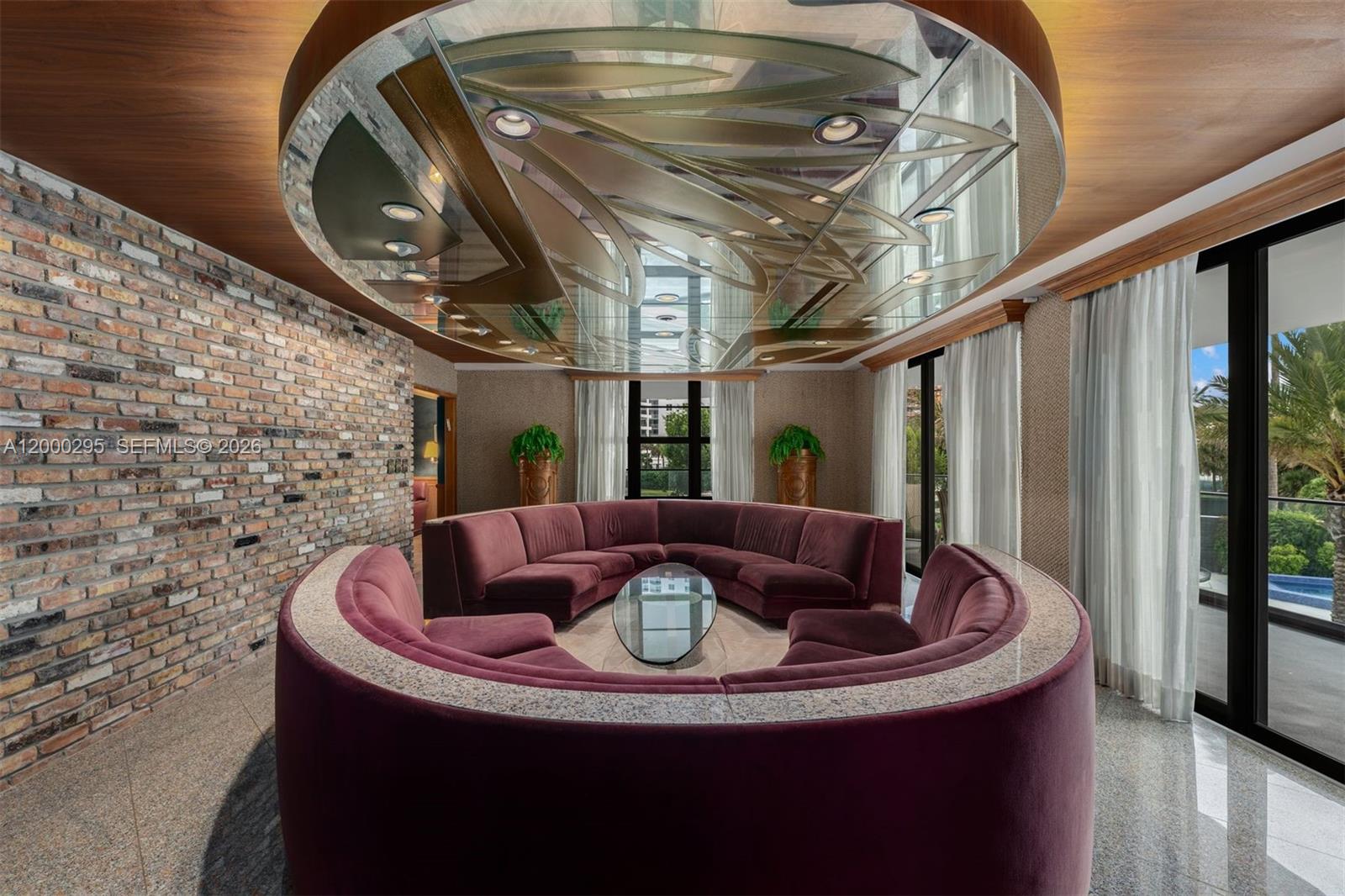 TOWERHOUSE CONDO - Residential