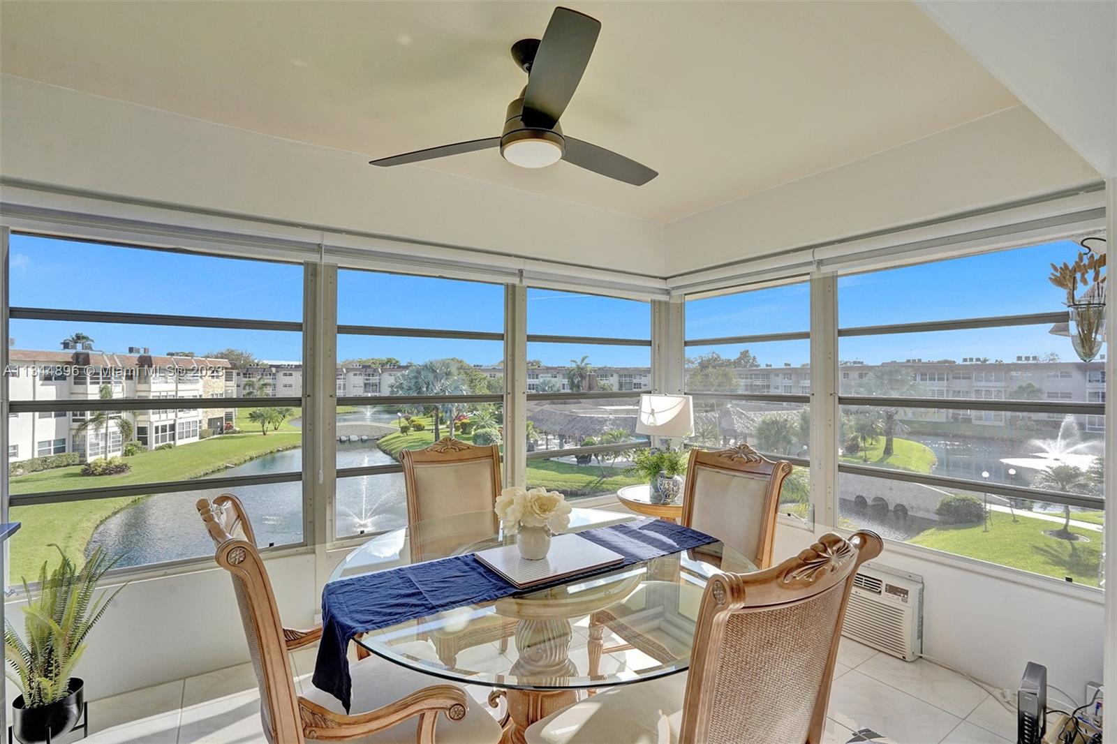 KARISA GARDENS CONDO - Residential