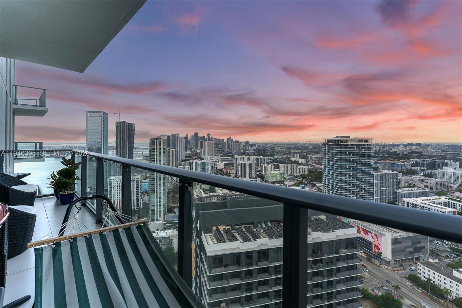 Paraiso Bayviews - Residential