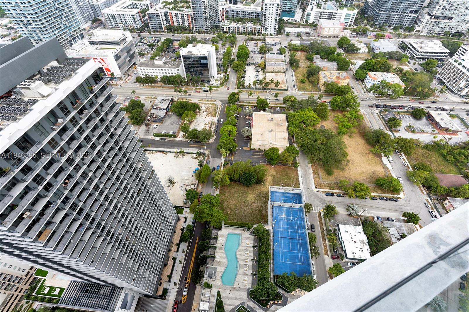 Paraiso Bayviews - Residential