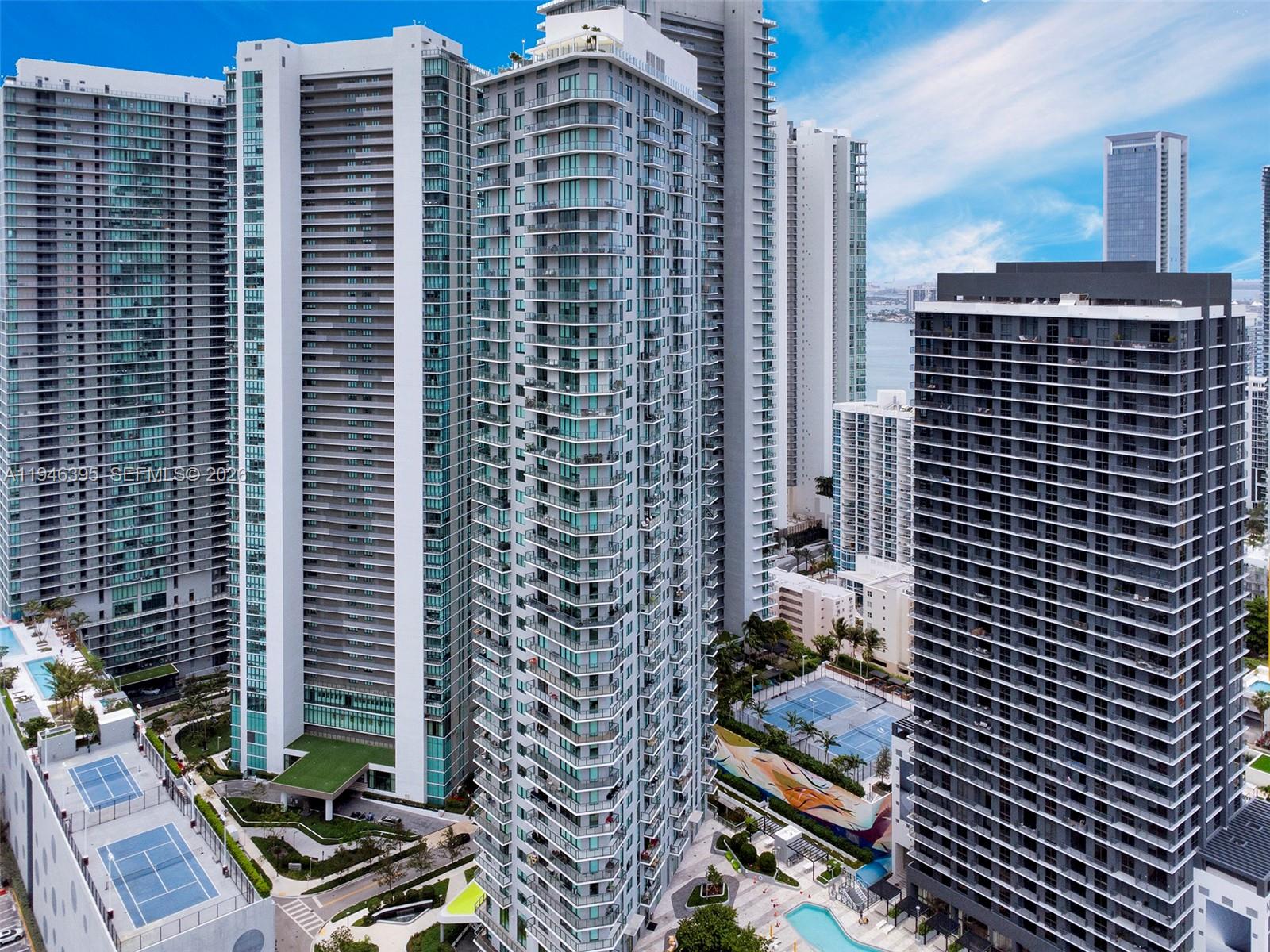 Paraiso Bayviews - Residential
