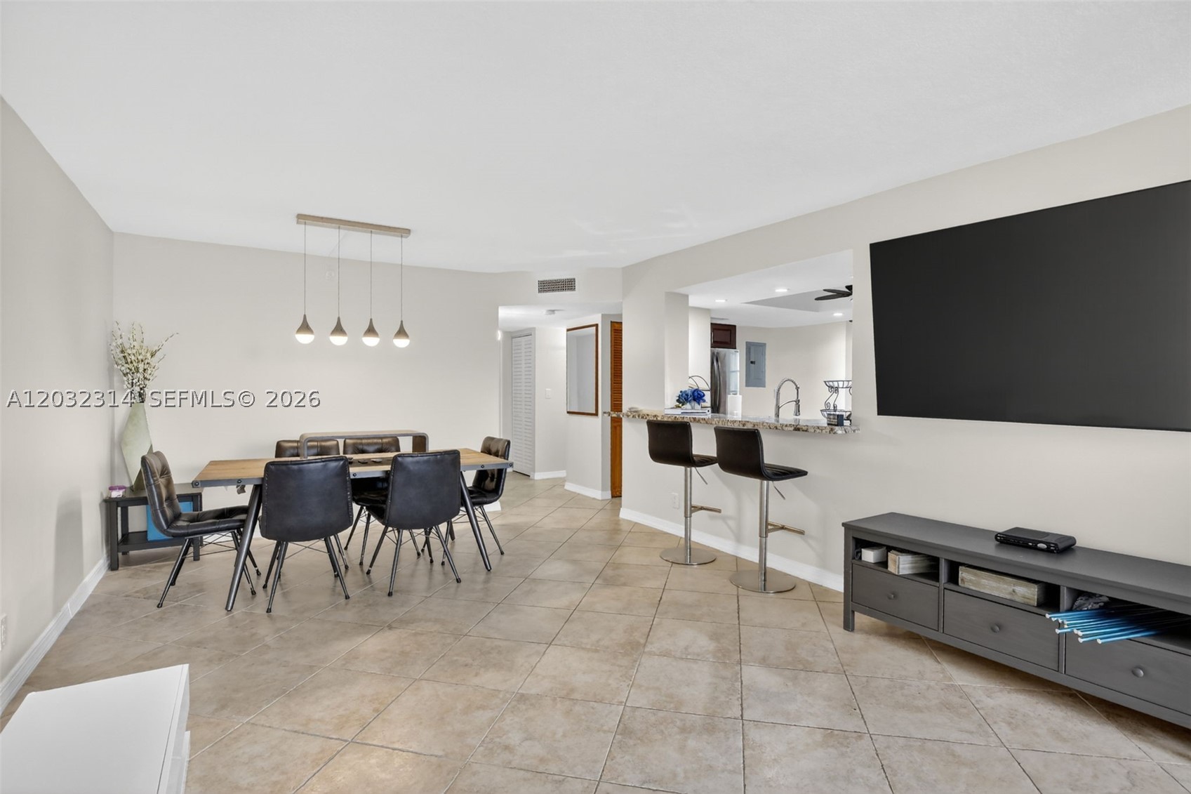 SABAL PALM - Residential