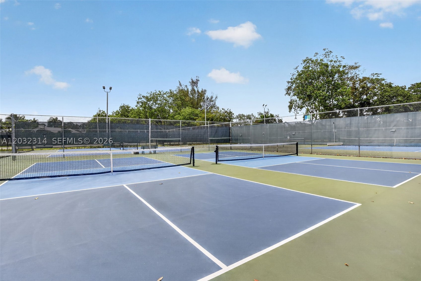SABAL PALM - Residential