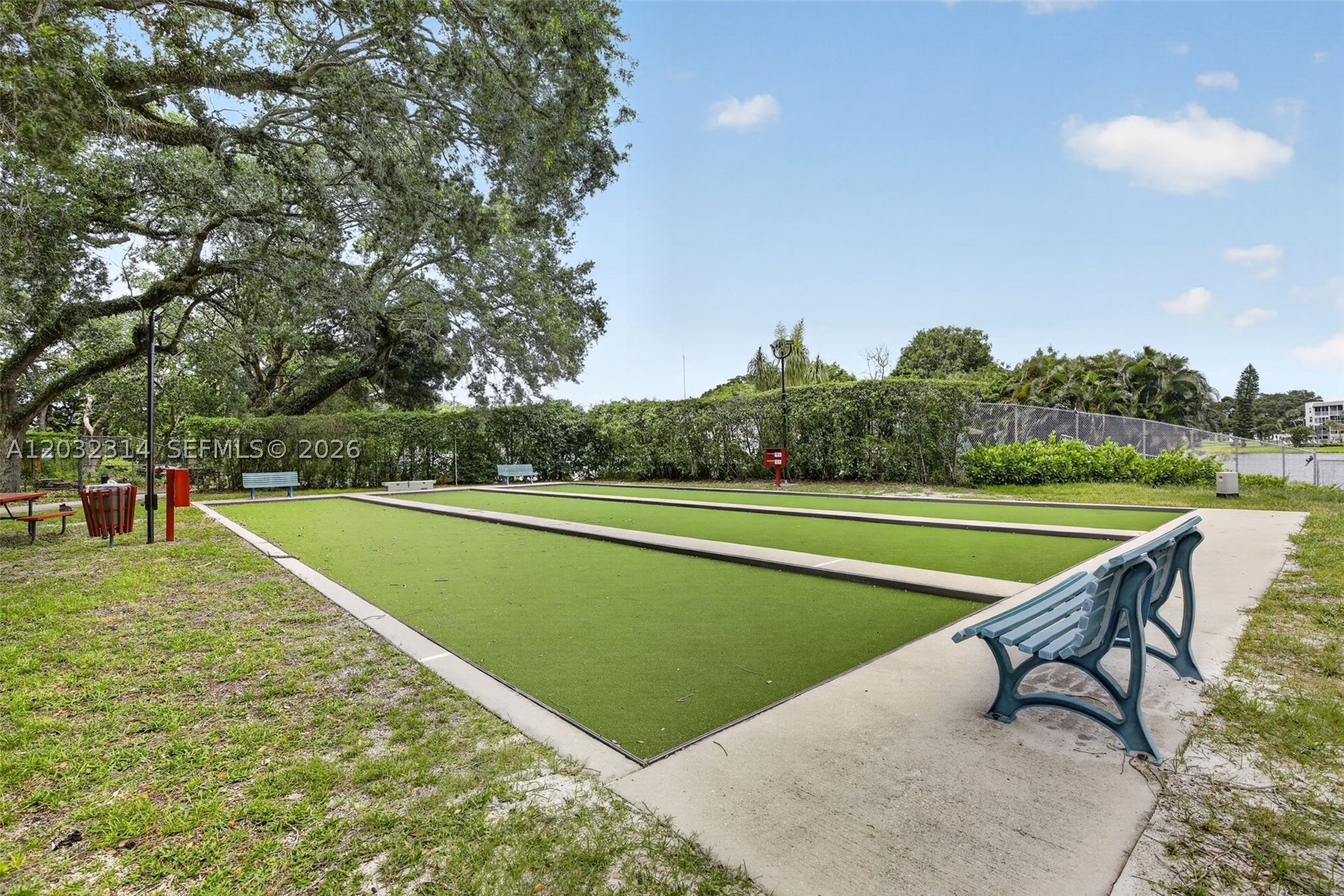 SABAL PALM - Residential