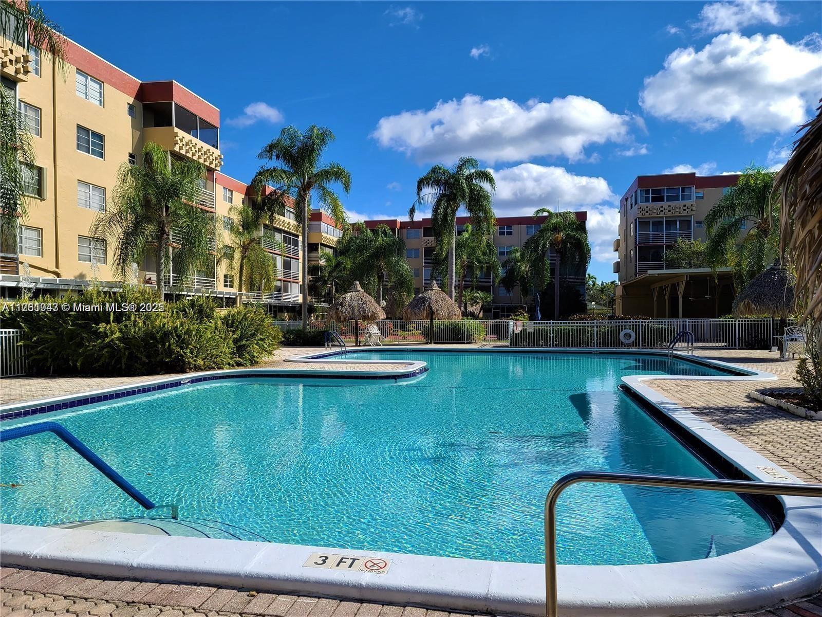 POLYNESIAN GARDENS CONDOM - Residential