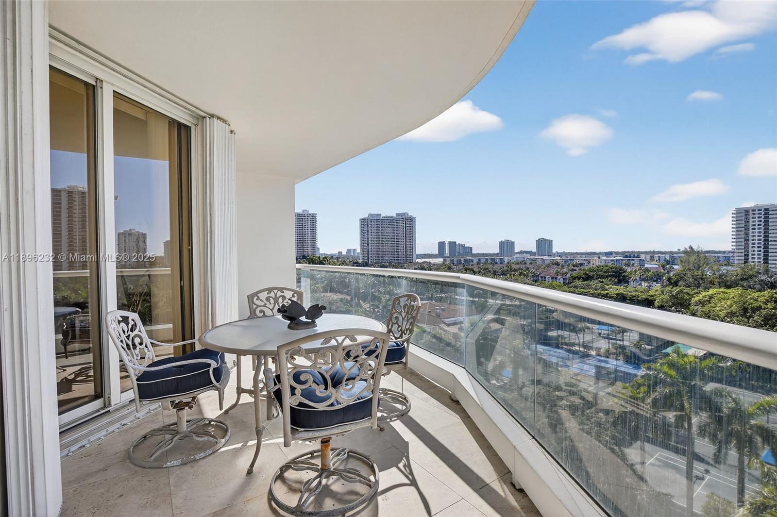 7000 ISL BLVD WILLIAMS IS - Residential