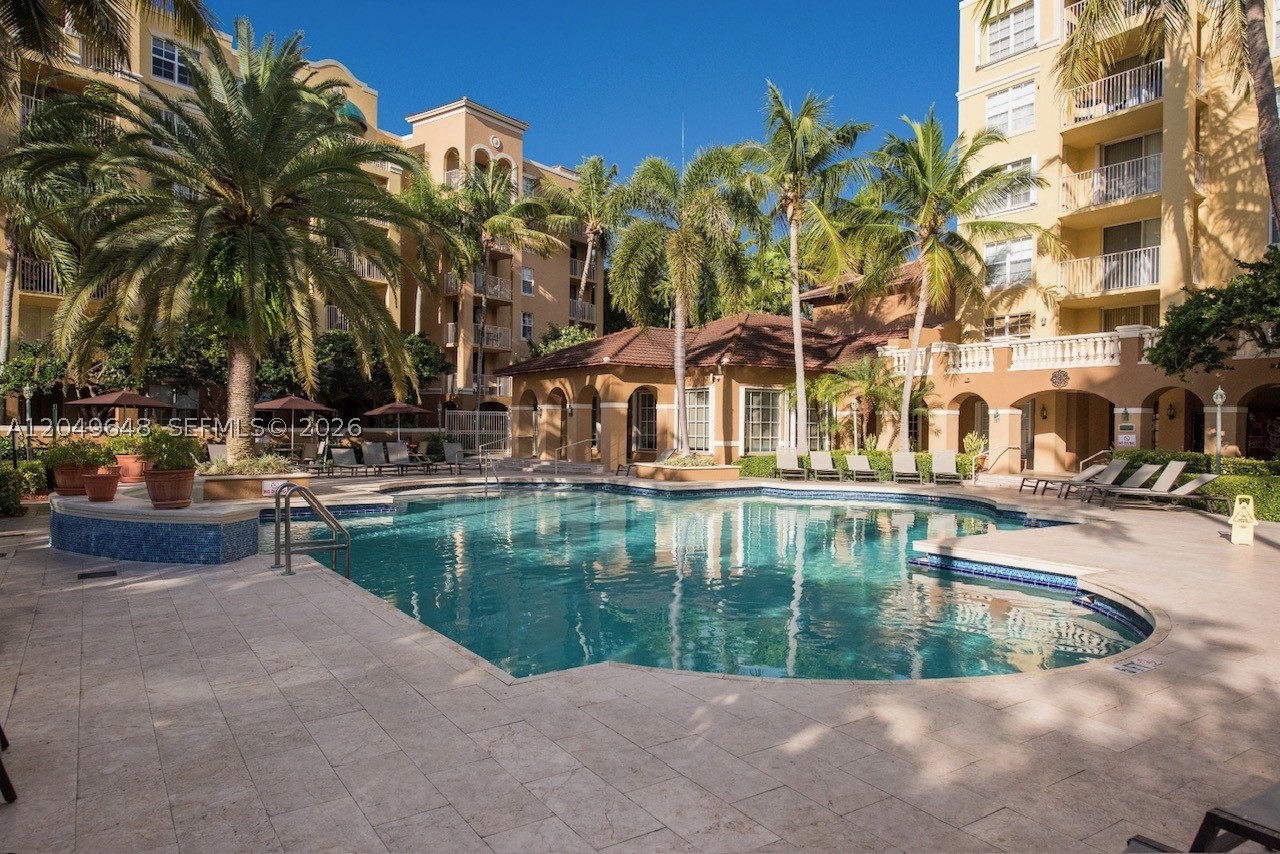 THE YACHT CLUB AT AVENTUR - Residential