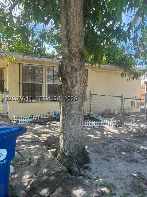 PINE TREE PARK - Residential