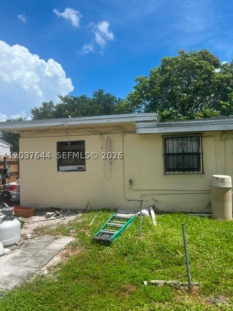 PINE TREE PARK - Residential