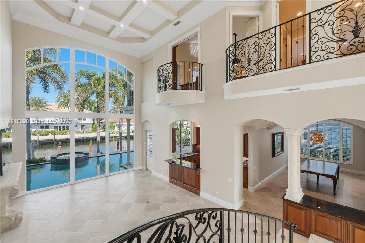 HARBOR VILLAGE - Residential