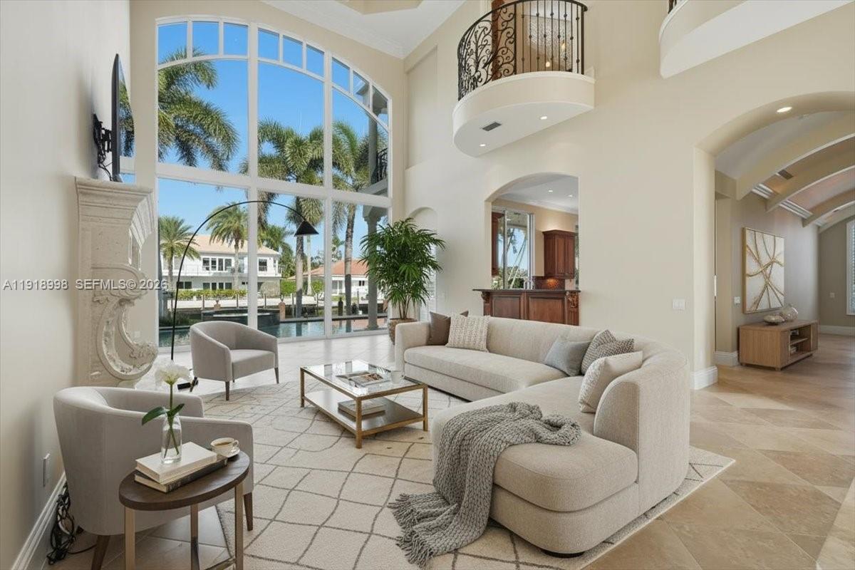 HARBOR VILLAGE - Residential