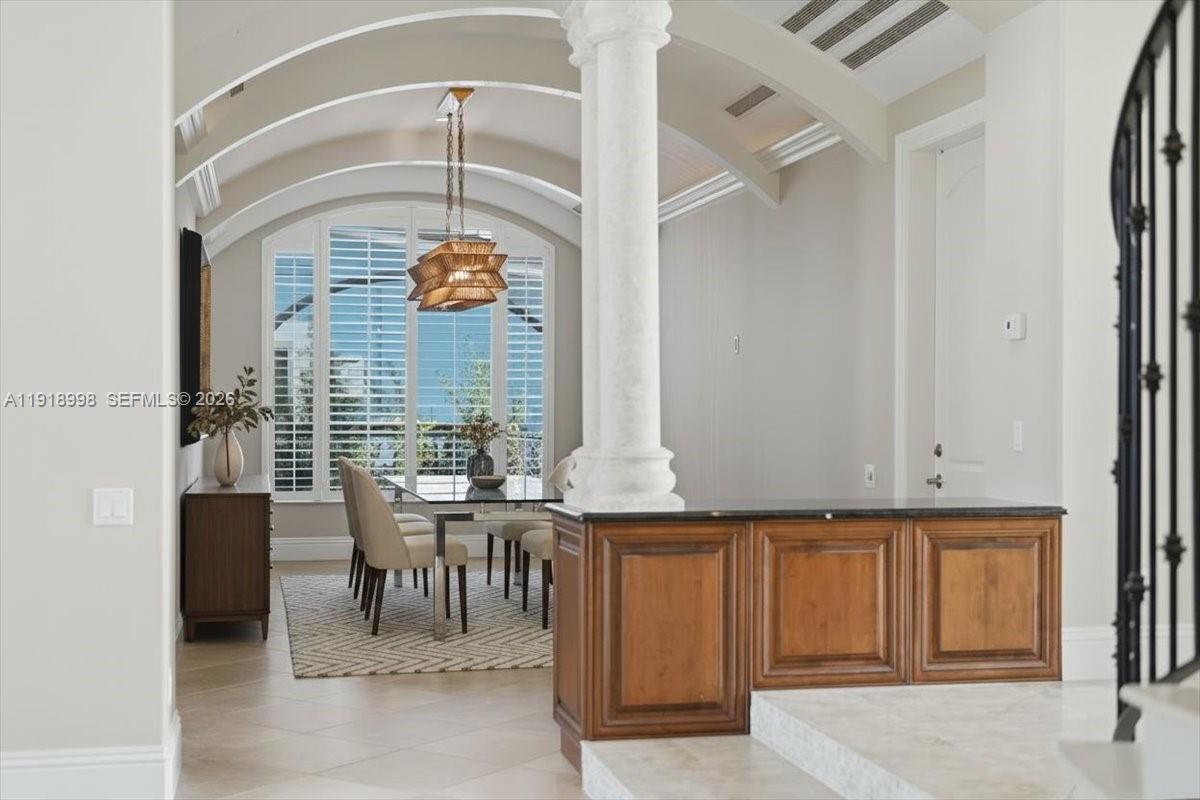 HARBOR VILLAGE - Residential