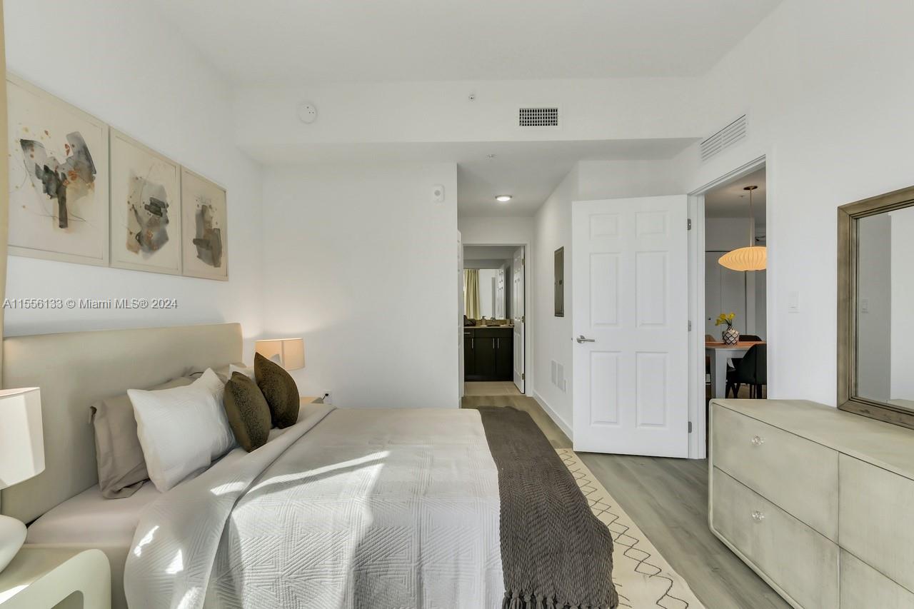 The Avenue at Naranja - Residential Lease