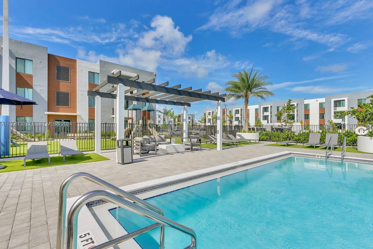 The Avenue at Naranja - Residential Lease