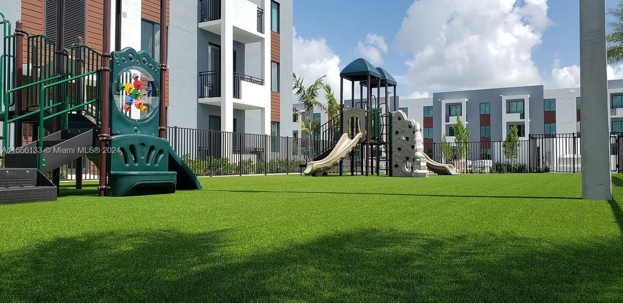 The Avenue at Naranja - Residential Lease